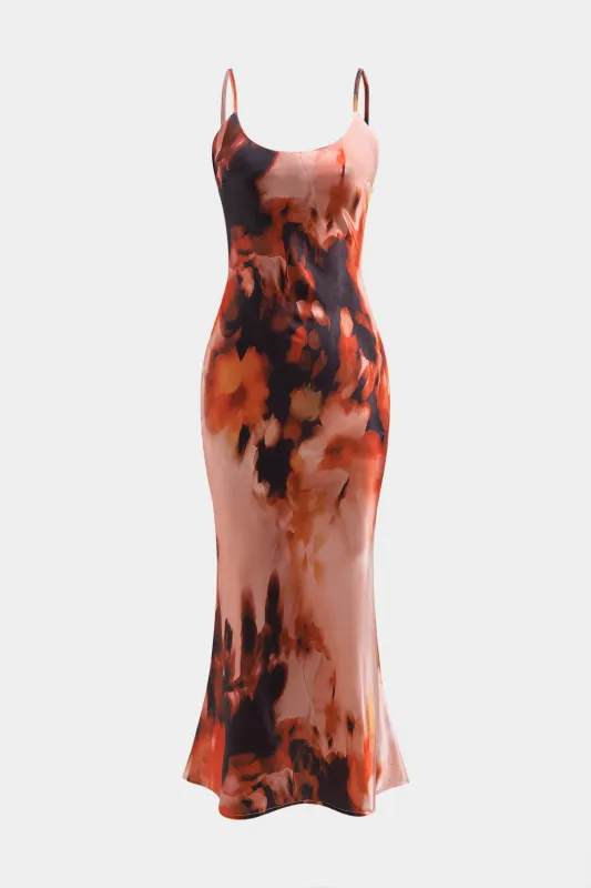 Abstrakt print satin slip midi kjole sold by Micas