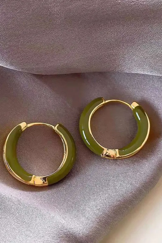 Kontrast uregelmæssig ørering sold by Micas