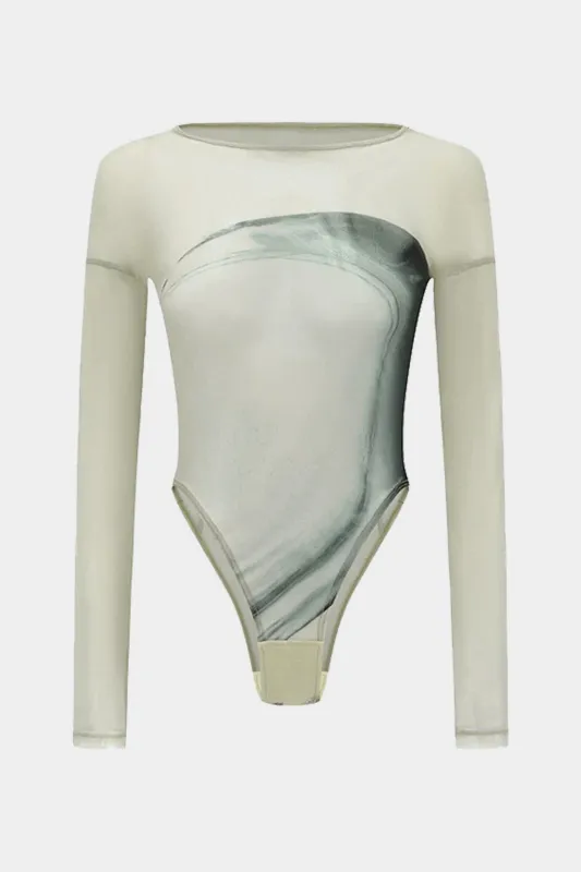Abstrakt print mesh langærmet bodysuit sold by Micas