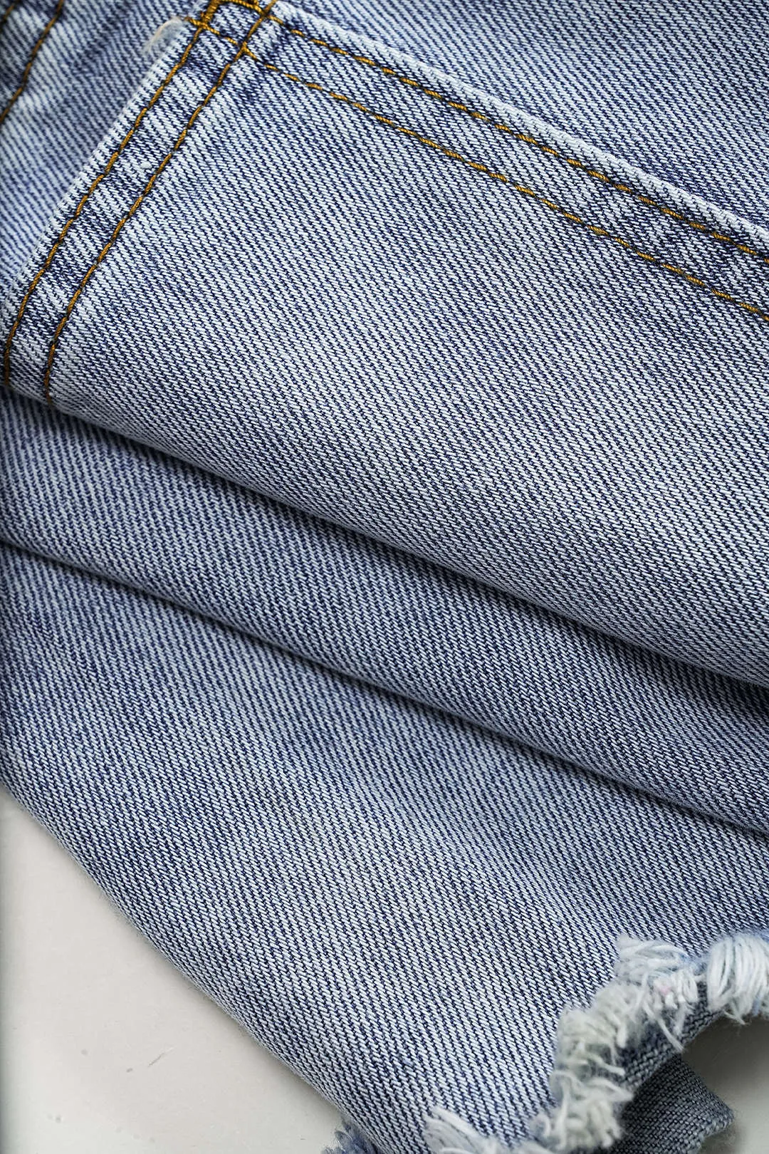 Denim høj talje perlerede shorts sold by Micas product image thumbnail 5