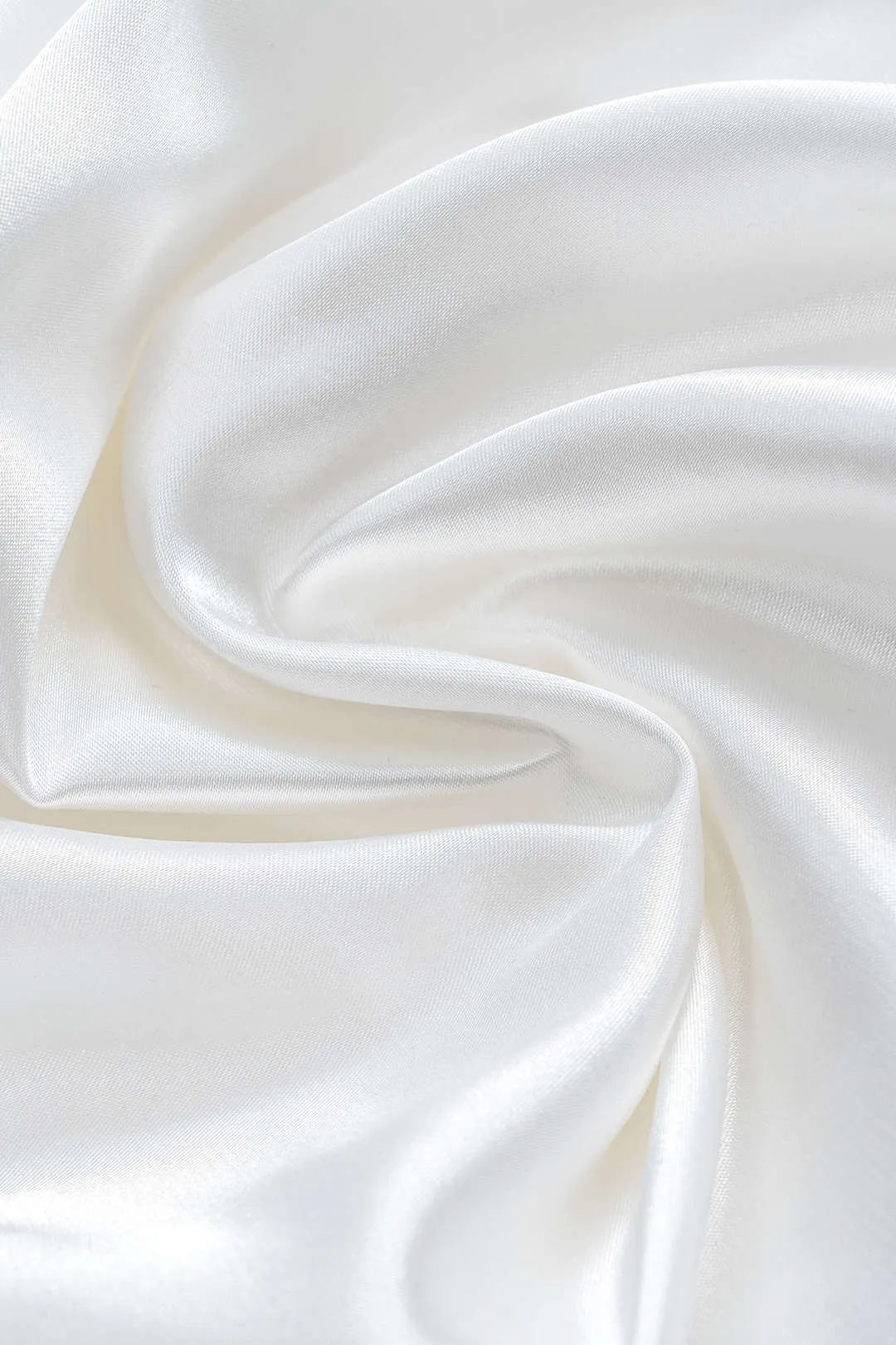 Satin høj talje nederdel sold by Micas product image thumbnail 4