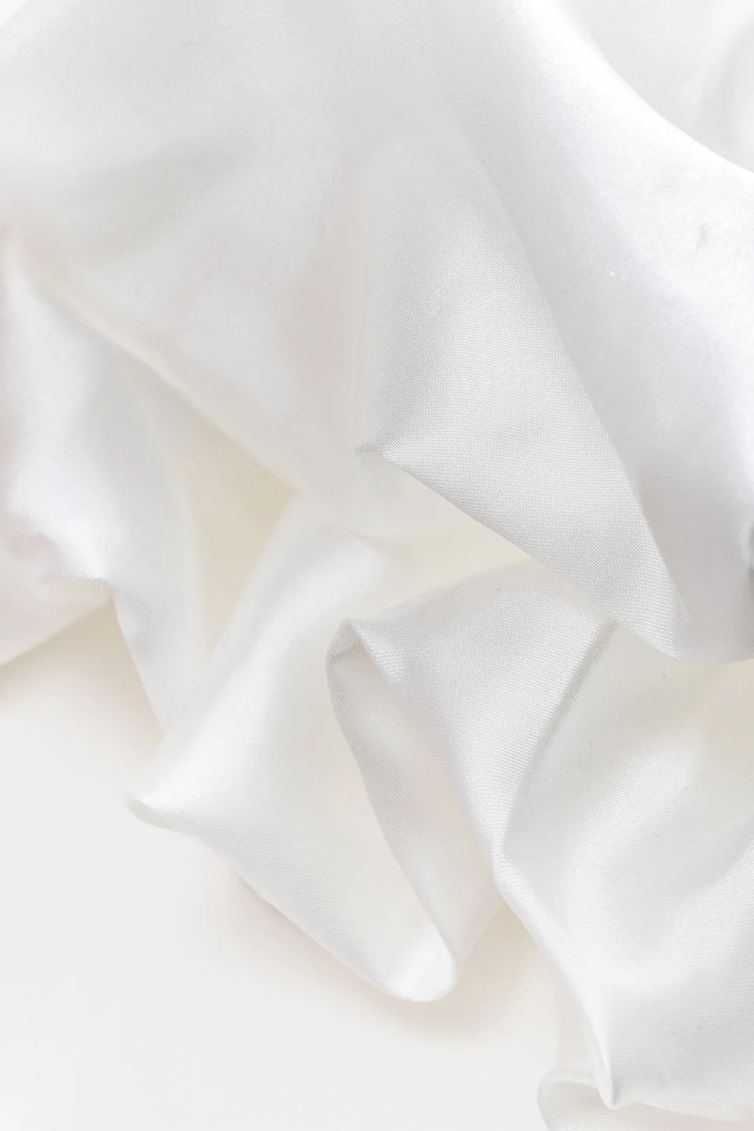 Satin høj talje nederdel sold by Micas product image thumbnail 5