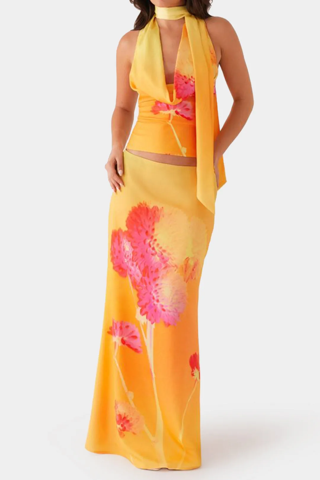 Blomsterprint Cowl Neck Top og Nederdel sæt sold by Micas