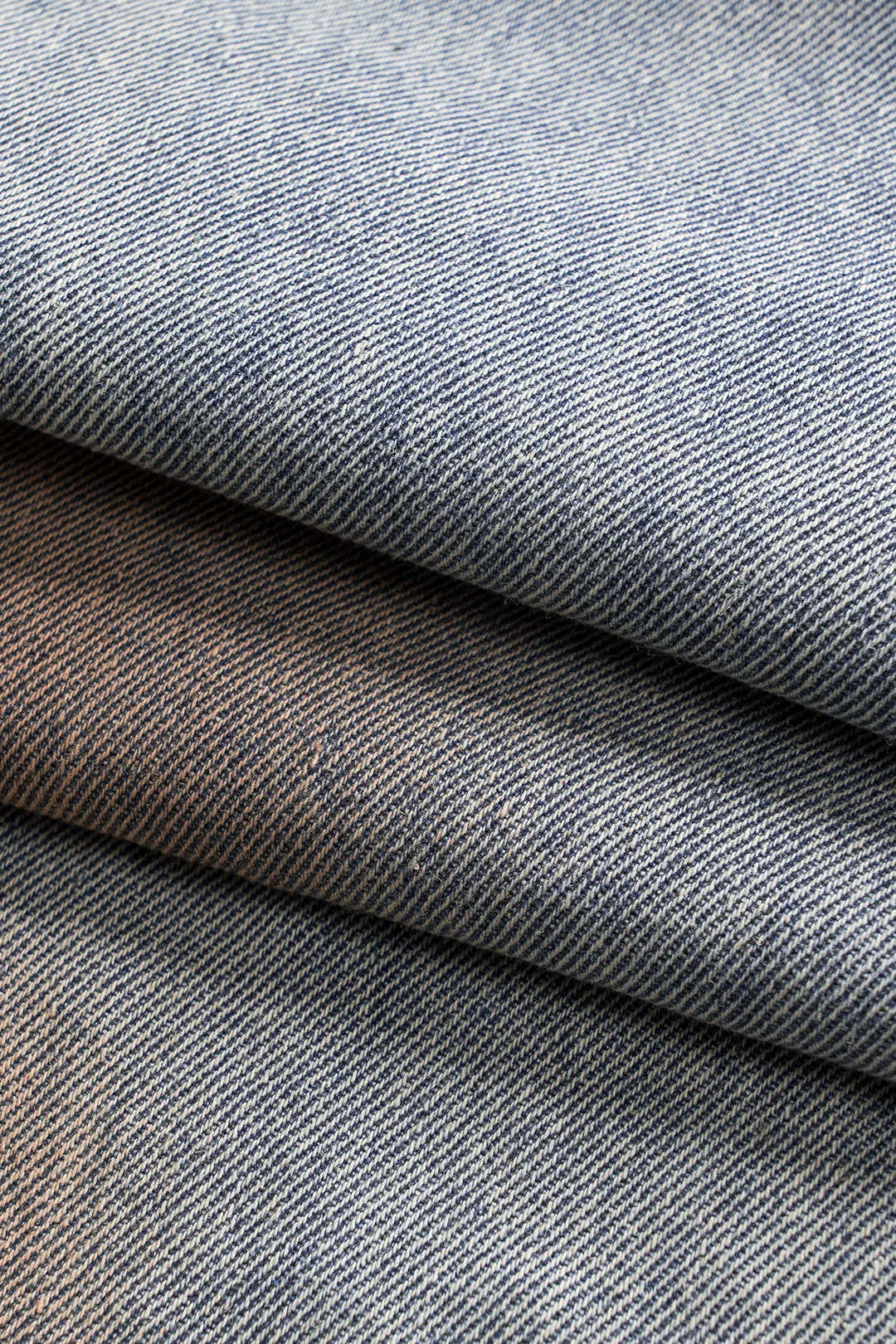 Denim vasket rhinestone lige ben jean sold by Micas product image thumbnail 5