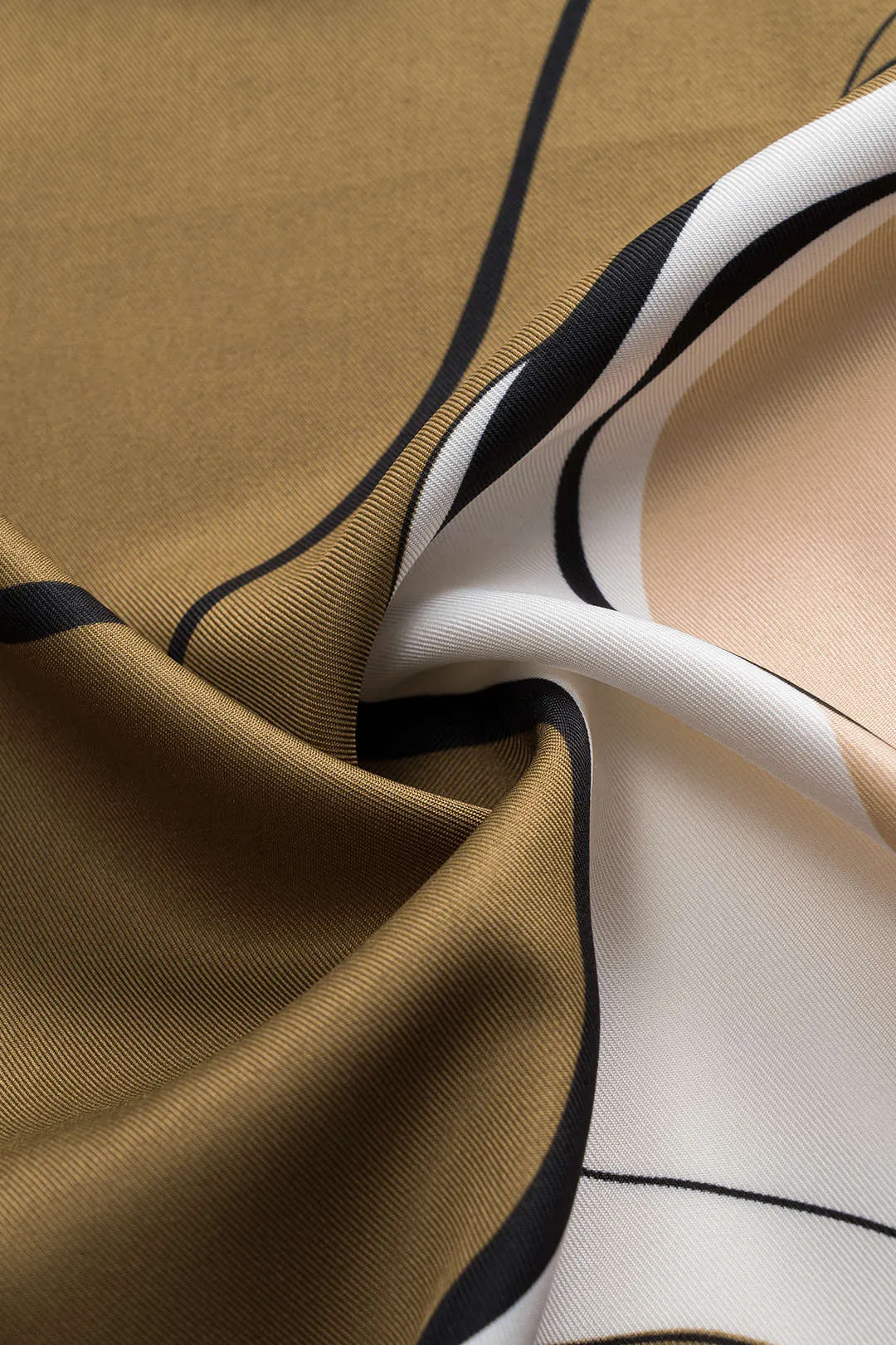 Geometrisk mønster tørklæde sold by Micas product image thumbnail 5