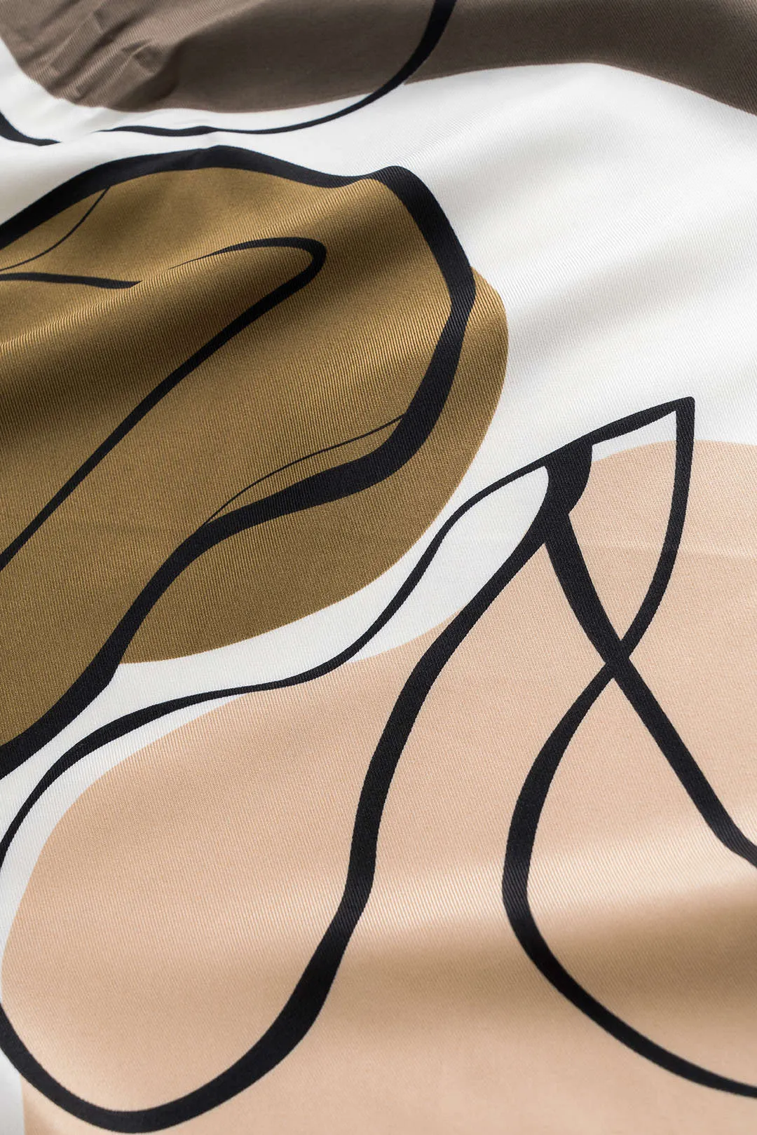 Geometrisk mønster tørklæde sold by Micas product image thumbnail 4