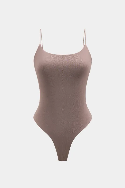 Grundlæggende ærmeløs slip bodysuit sold by Micas