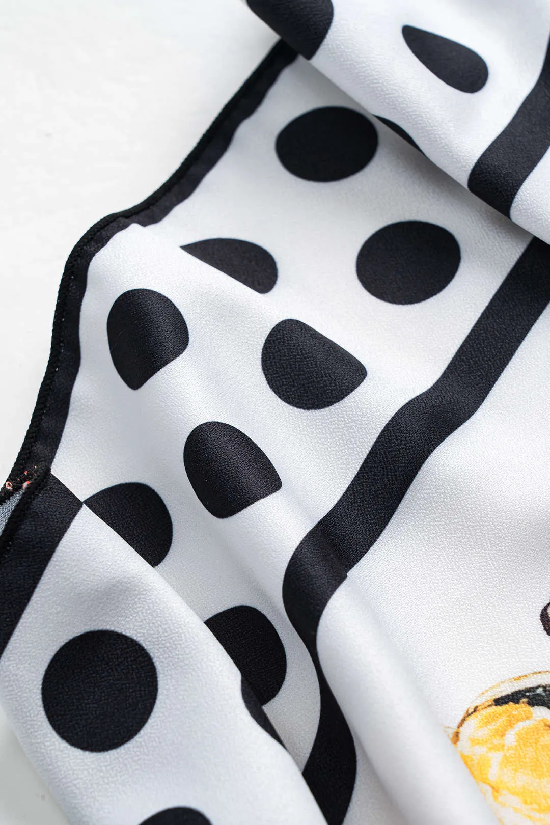 Tropisk print satin nederdel sold by Micas product image thumbnail 5