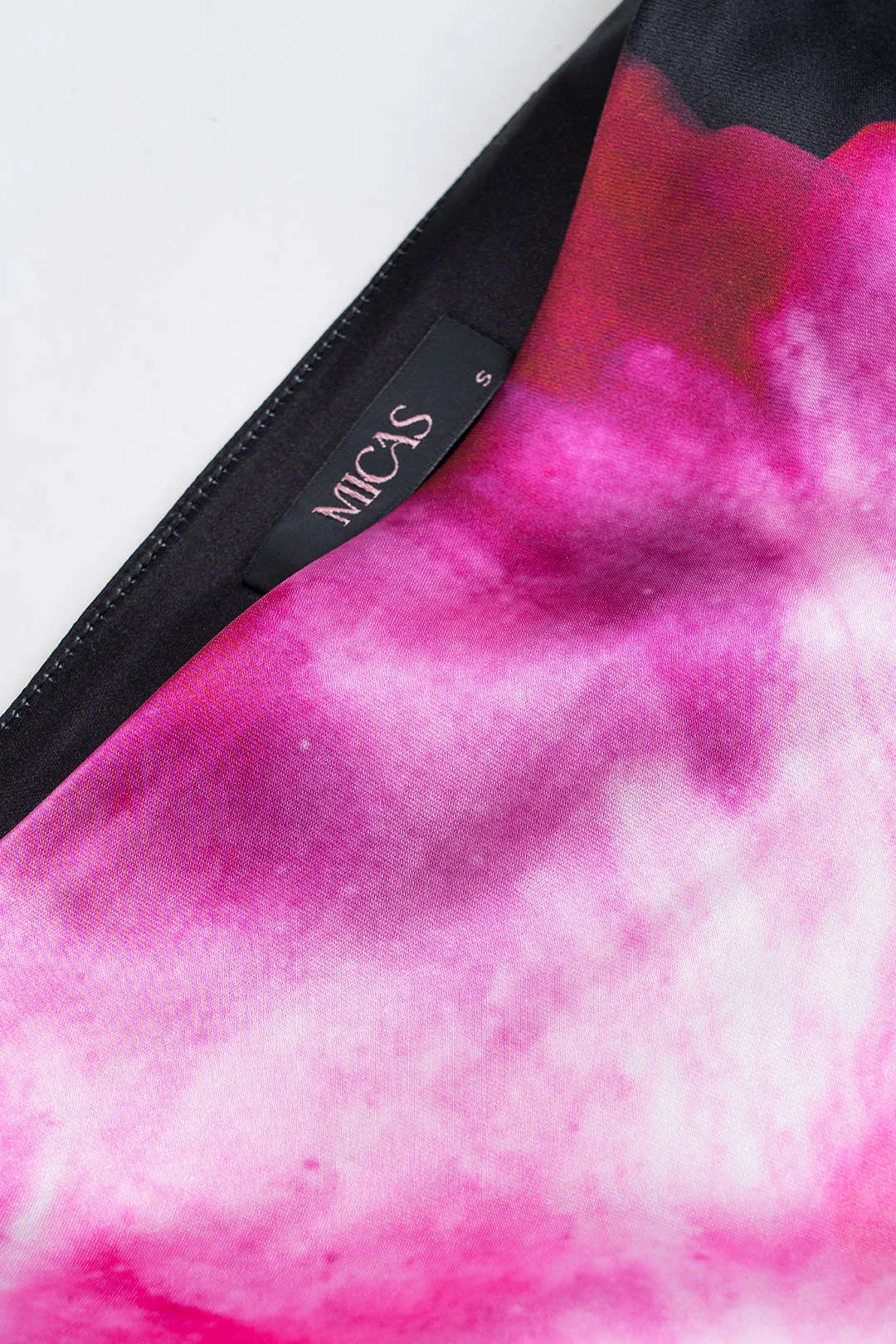 Blomsterprint Satin Høj talje nederdel sold by Micas product image thumbnail 3