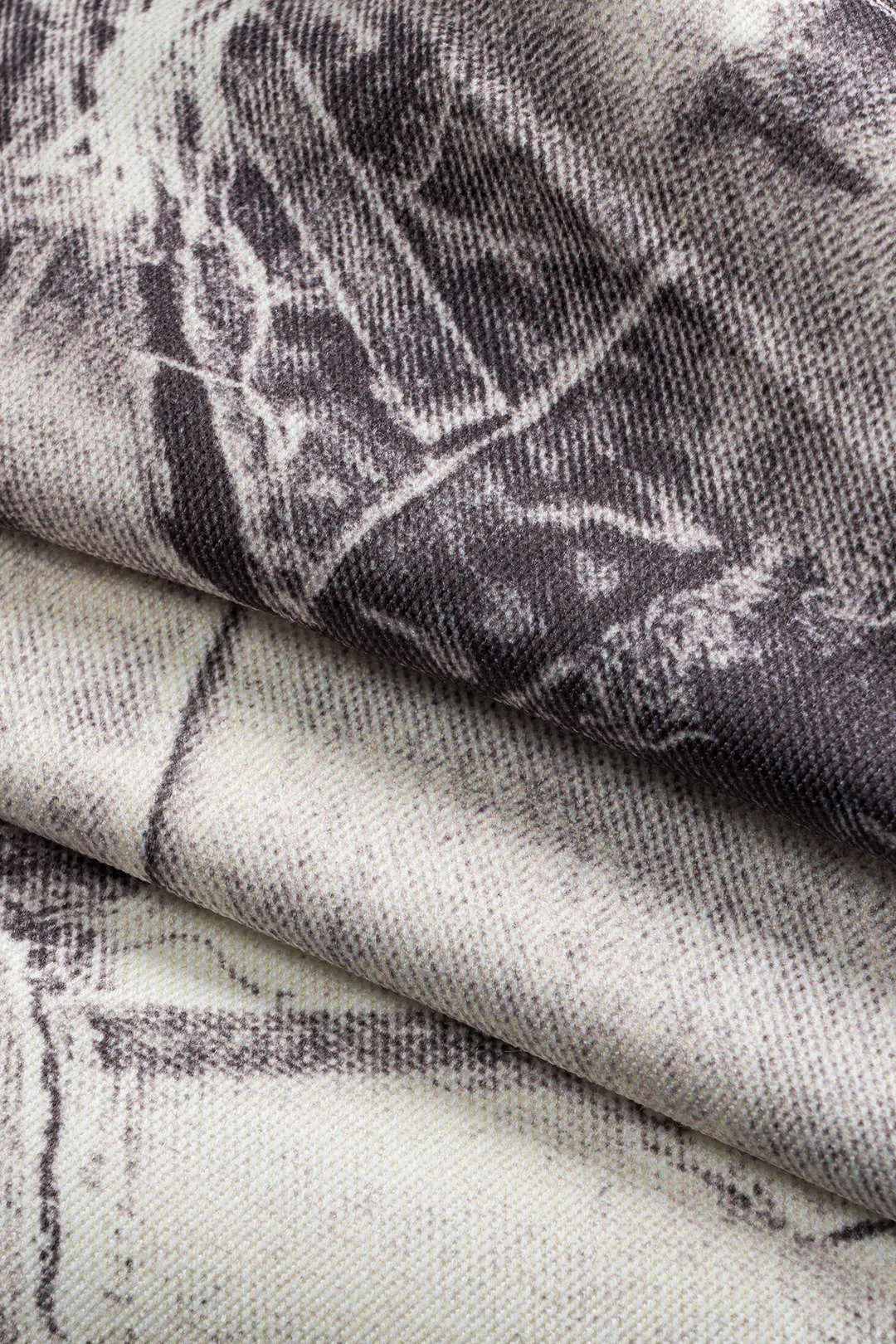 Abstrakt print knapede lomme tønde bukser sold by Micas product image thumbnail 5