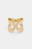 Shell mønster vidt åbent armbånd sold by Micas