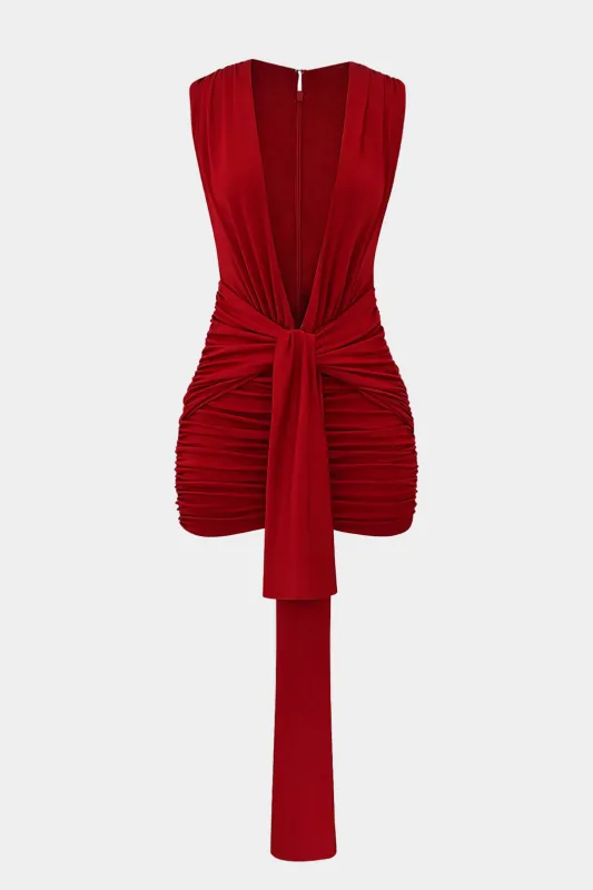 V-hals slips foran ruched ærmeløs mini kjole sold by Micas