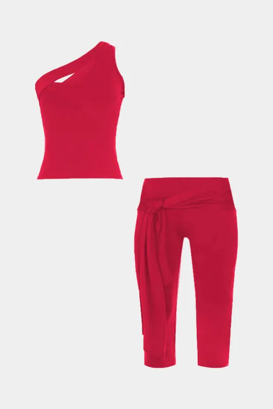 Asymmetrisk hul ud tank top og knudede shorts sæt sold by Micas