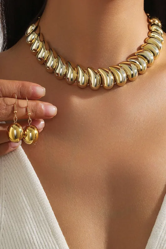 Large Round Beads Accessories Set sold by Micas