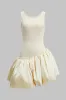 Satin asymmetrisk ruched ærmeløs mini kjole sold by Micas