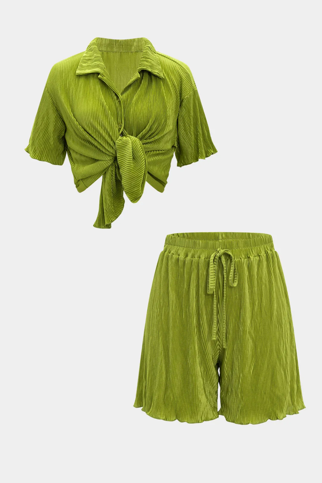 Solid top og shorts sæt sold by Micas