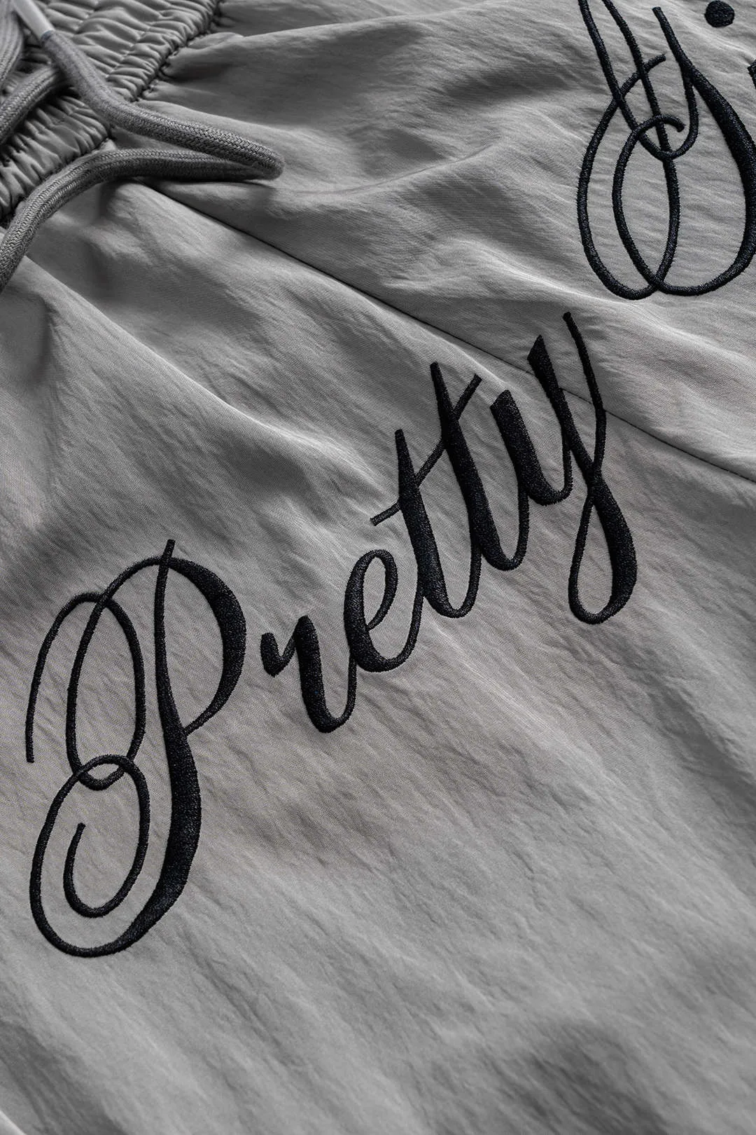 Broderi brede ben tønde bukser sold by Micas product image thumbnail 3