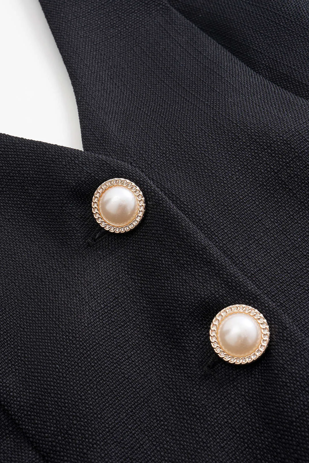 Halter V-hals Pearl Button Sleeveless Jumpsuit sold by Micas product image thumbnail 3