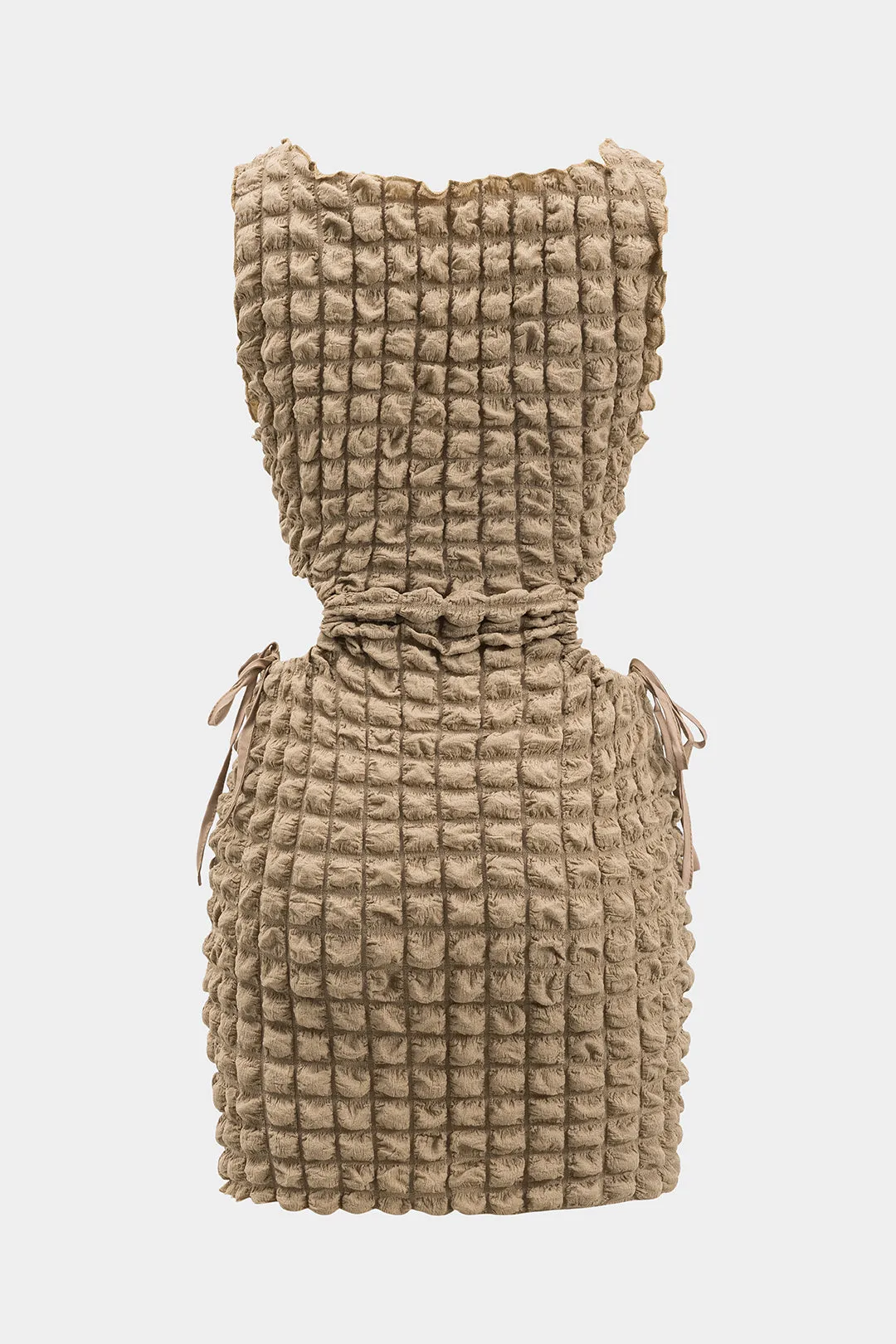 Klip ud i taljen, ærmeløs mini kjole sold by Micas product image thumbnail 2