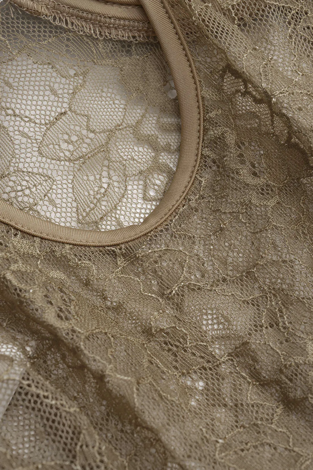 Blonder rygfri ærmeløs bustier bodysuit sold by Micas product image thumbnail 5