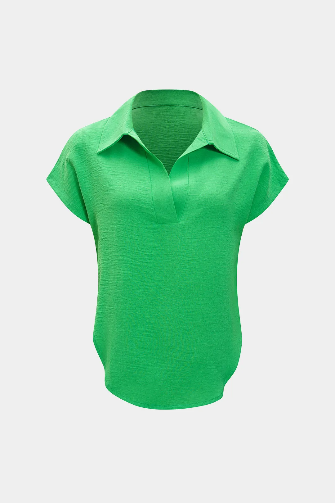 V-hals kortærmet t-shirt og drejeshorts sæt sold by Micas product image thumbnail 2