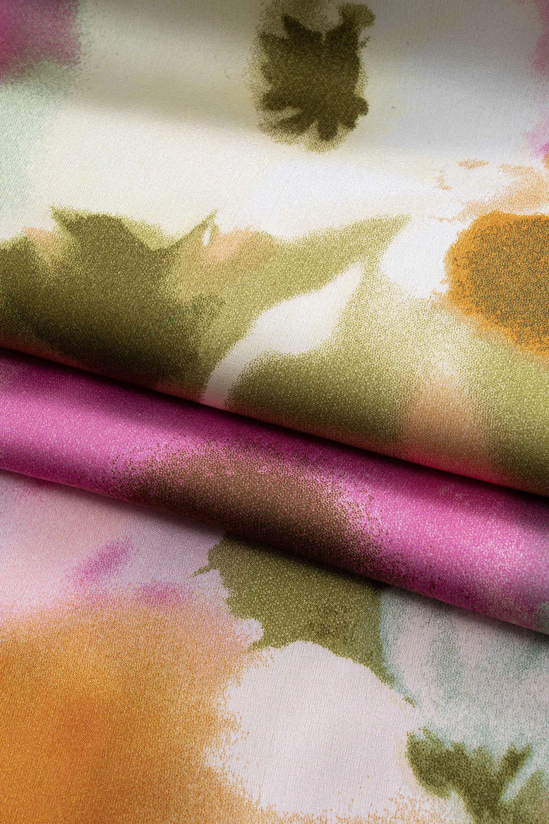 Abstrakt print satin høj talje brede ben bukser sold by Micas product image thumbnail 4