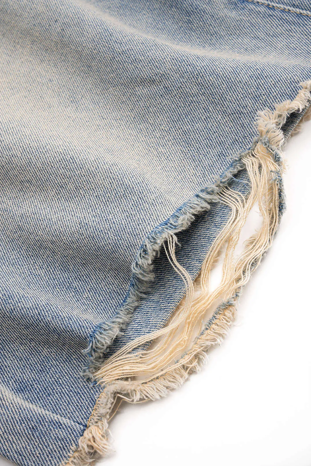 Denim lige ben flod flossede shorts sold by Micas product image thumbnail 4