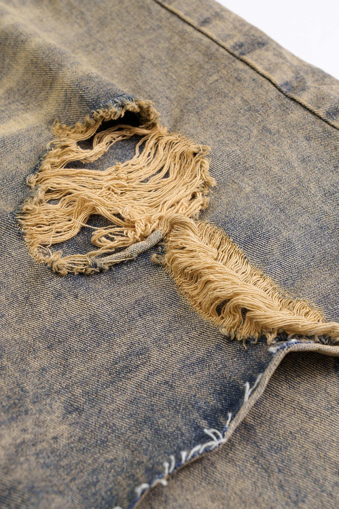 Denim rippede lige ben jeans sold by Micas product image thumbnail 3