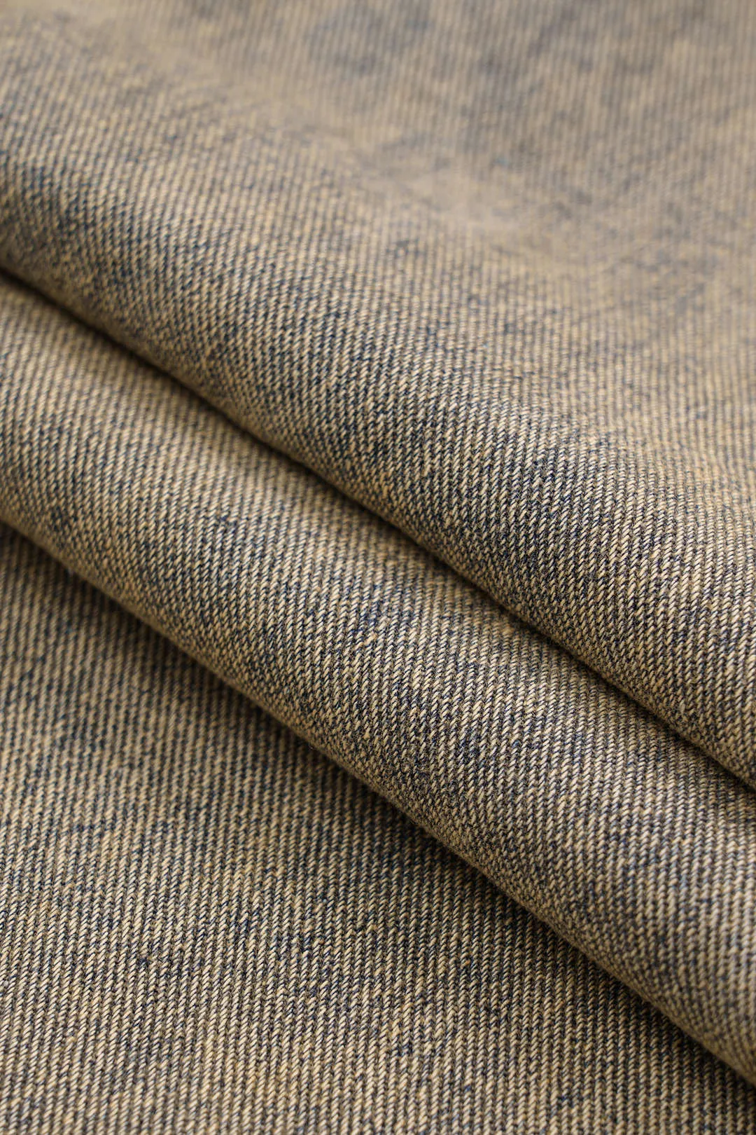 Denim rippede lige ben jeans sold by Micas product image thumbnail 4