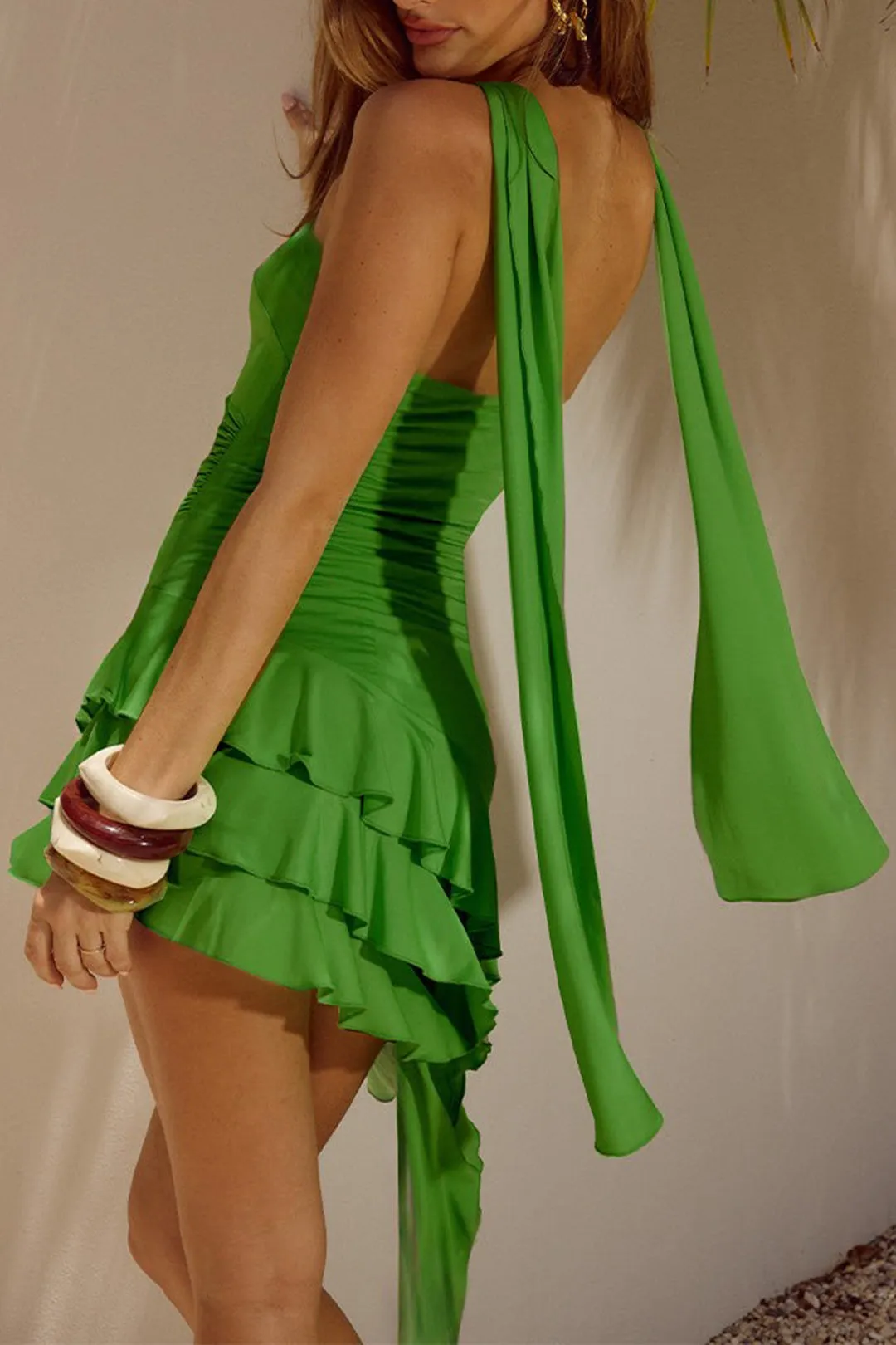 Chiffon stropløs asymmetrisk ærmeløs mini kjole med tørklæde sold by Micas product image thumbnail 2