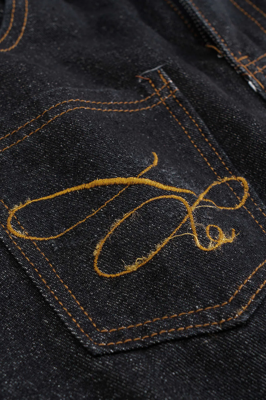 Denim broderi brede ben tønde jeans sold by Micas product image thumbnail 3