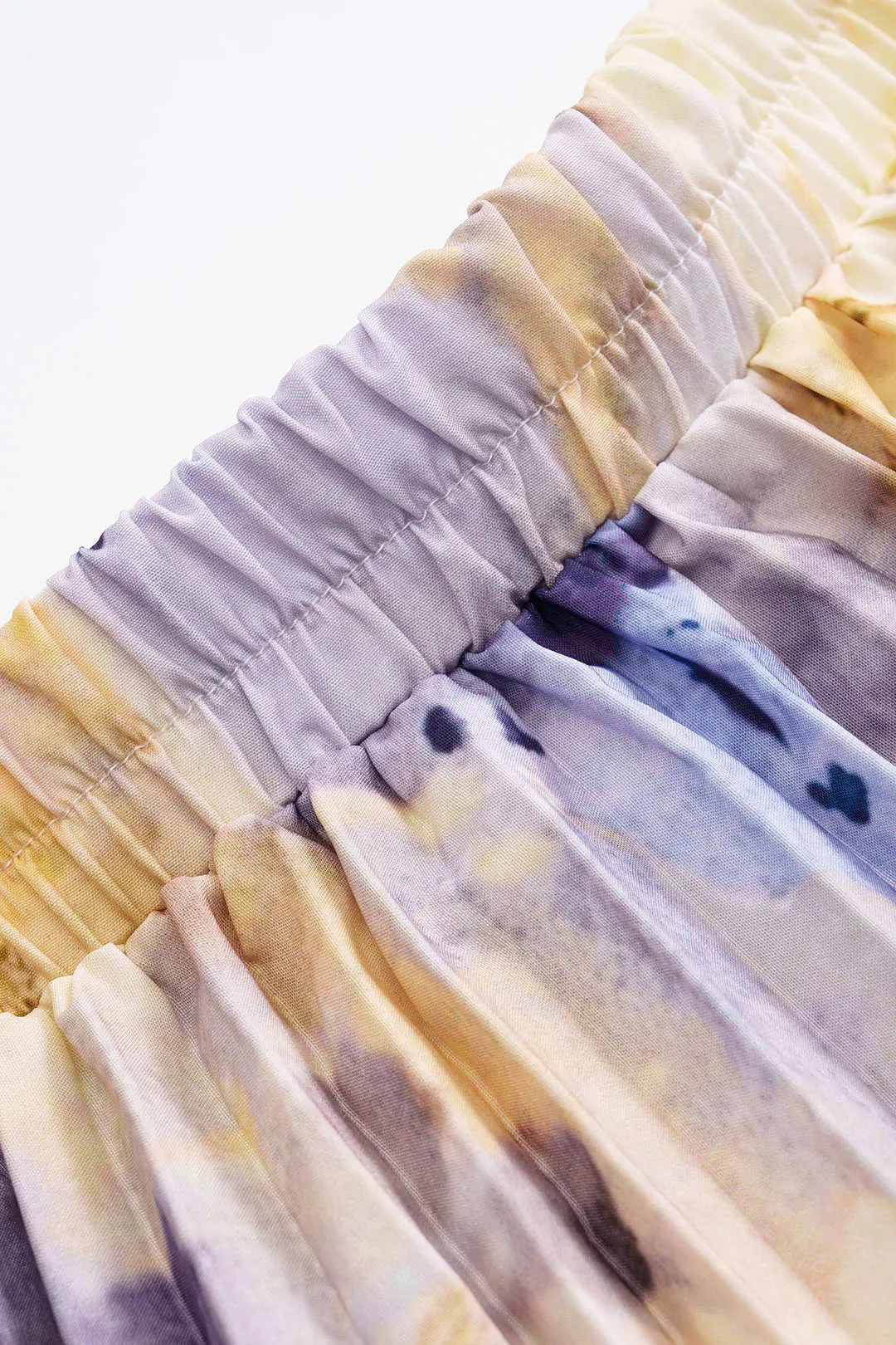 Tie farvestofprint plisset nederdel sold by Micas product image thumbnail 3