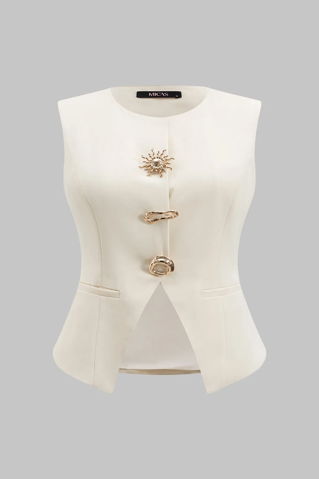 Plus størrelse falsk lomme metallisk knap tank top sold by Micas