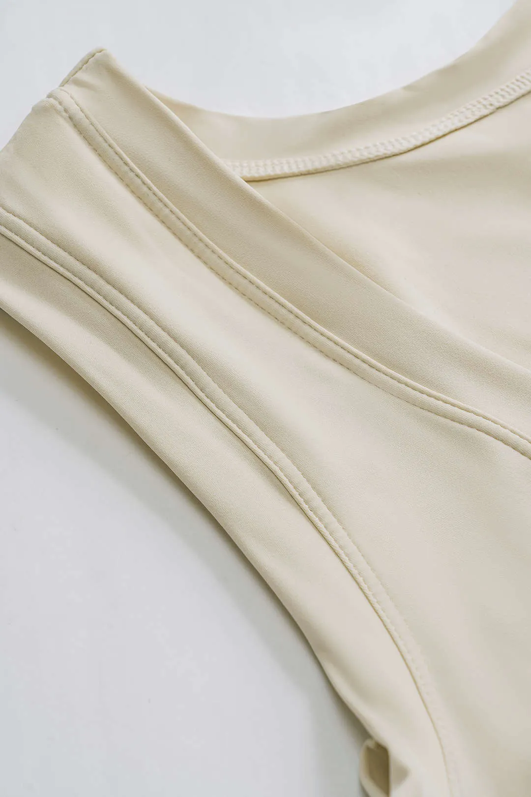 TIE FRONT RUCHED ASYMMETRISK SÆREVELSE ROMPER sold by Micas product image thumbnail 3