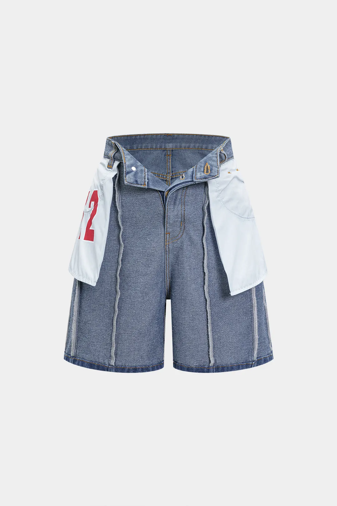 Reversible denimlomme shorts sold by Micas