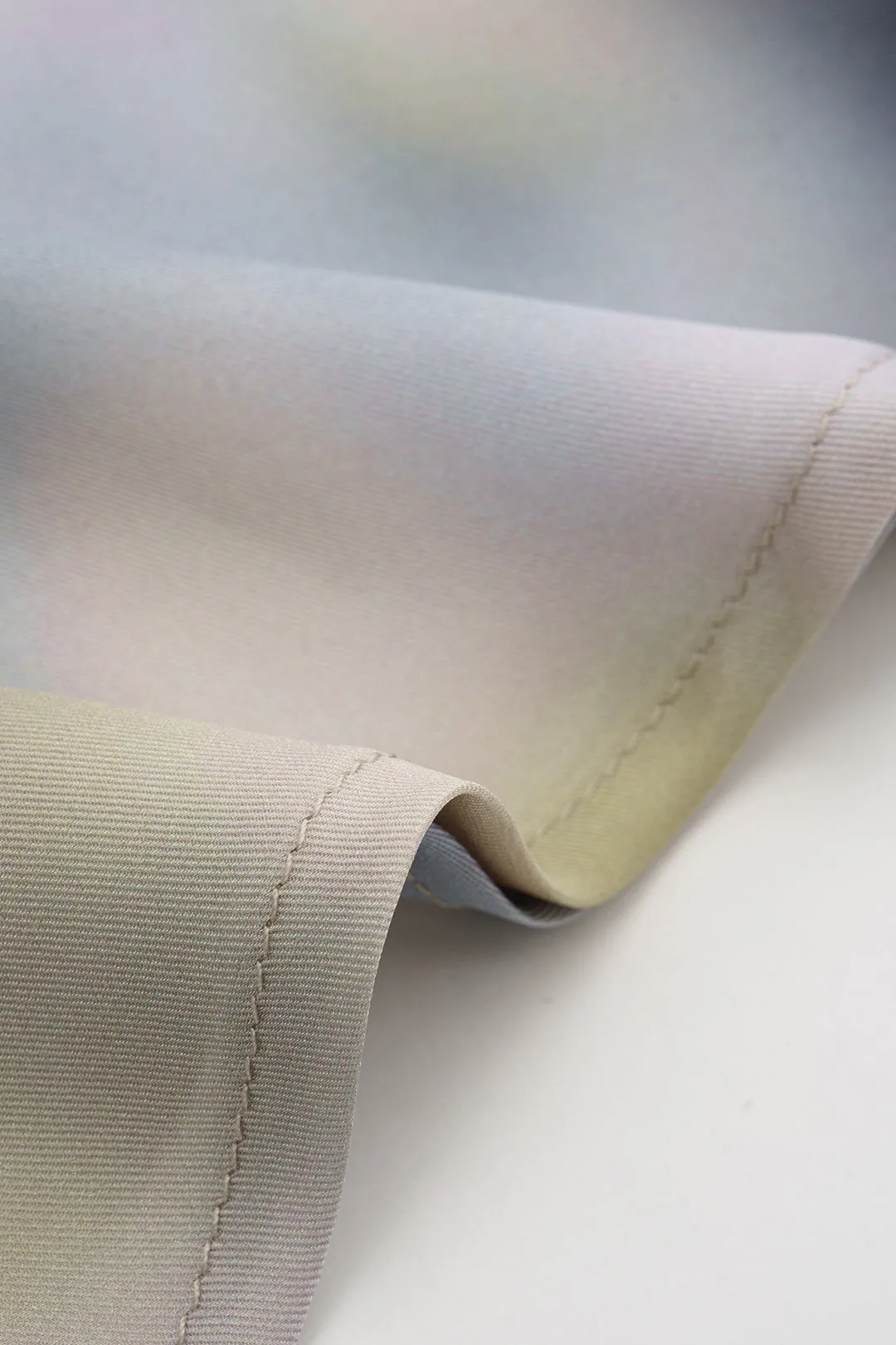 Satin Abstract Tie Dye Print Nederdel sold by Micas product image thumbnail 4