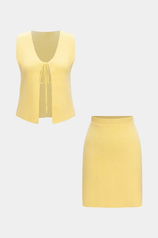 Strik v-hals bindetank top og nederdel sæt sold by Micas