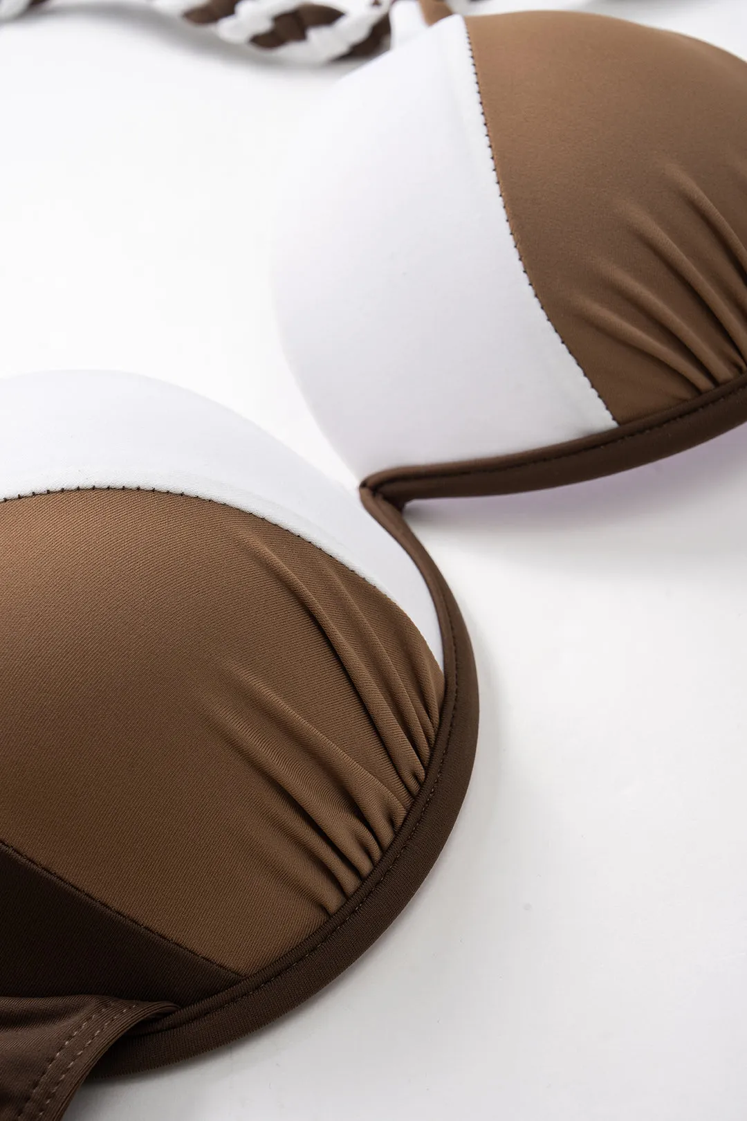 Patchwork design flettet todelt bikini sæt sold by Micas product image thumbnail 3