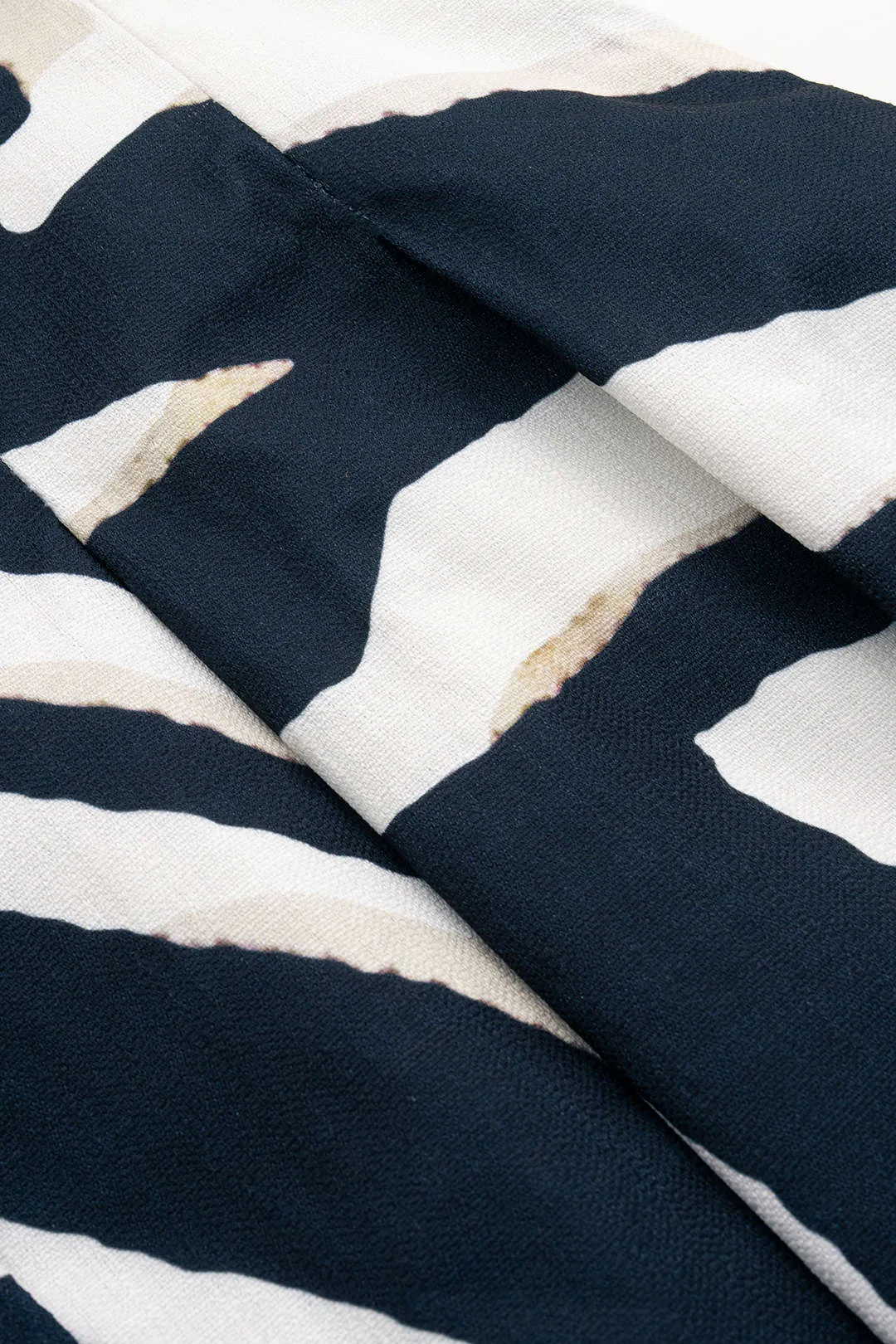 Kontrast Stripe Print -knap Rygfri halterhalsvest sold by Micas product image thumbnail 4