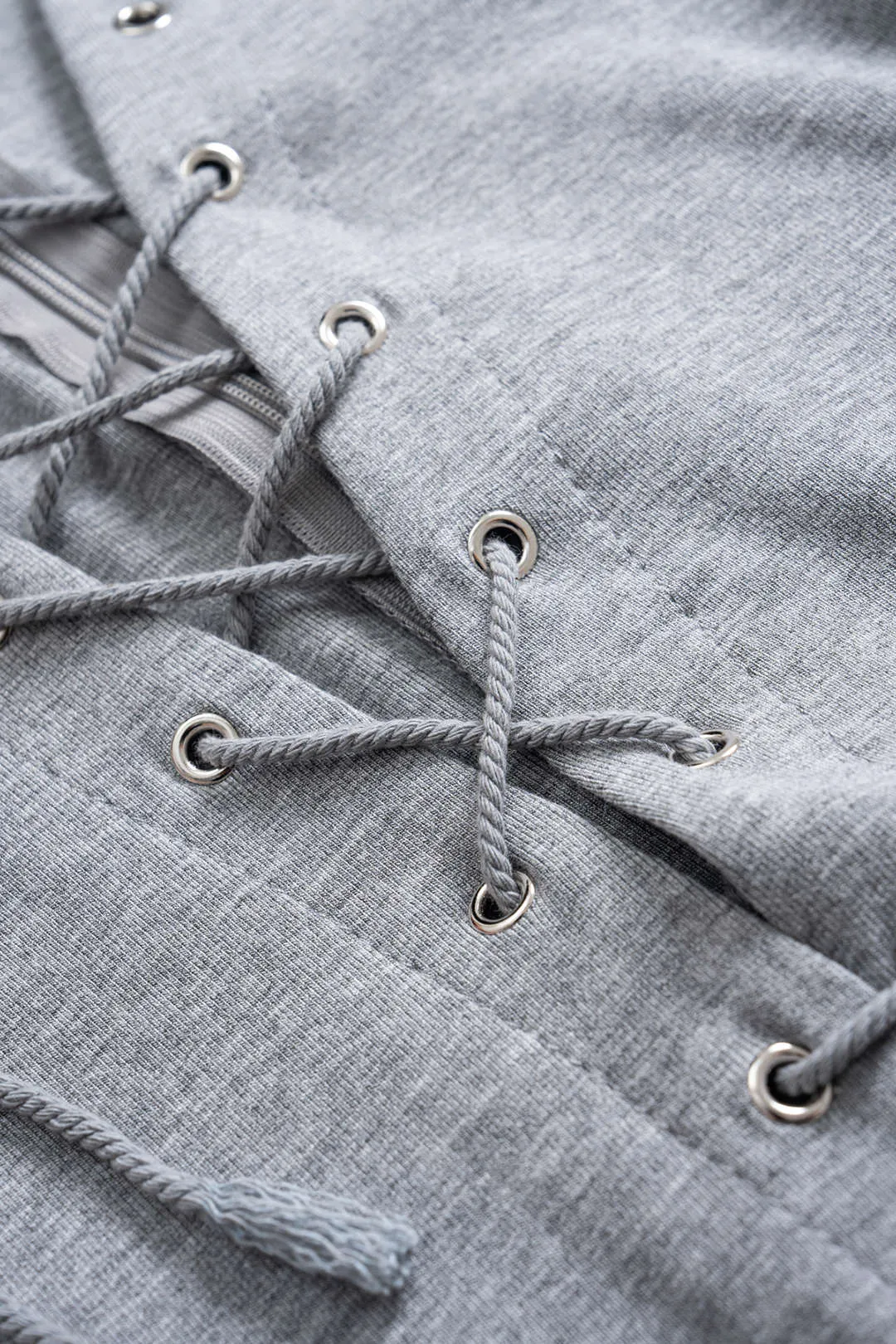 Lynlås strappy v-hals kortærmet romper sold by Micas product image thumbnail 3