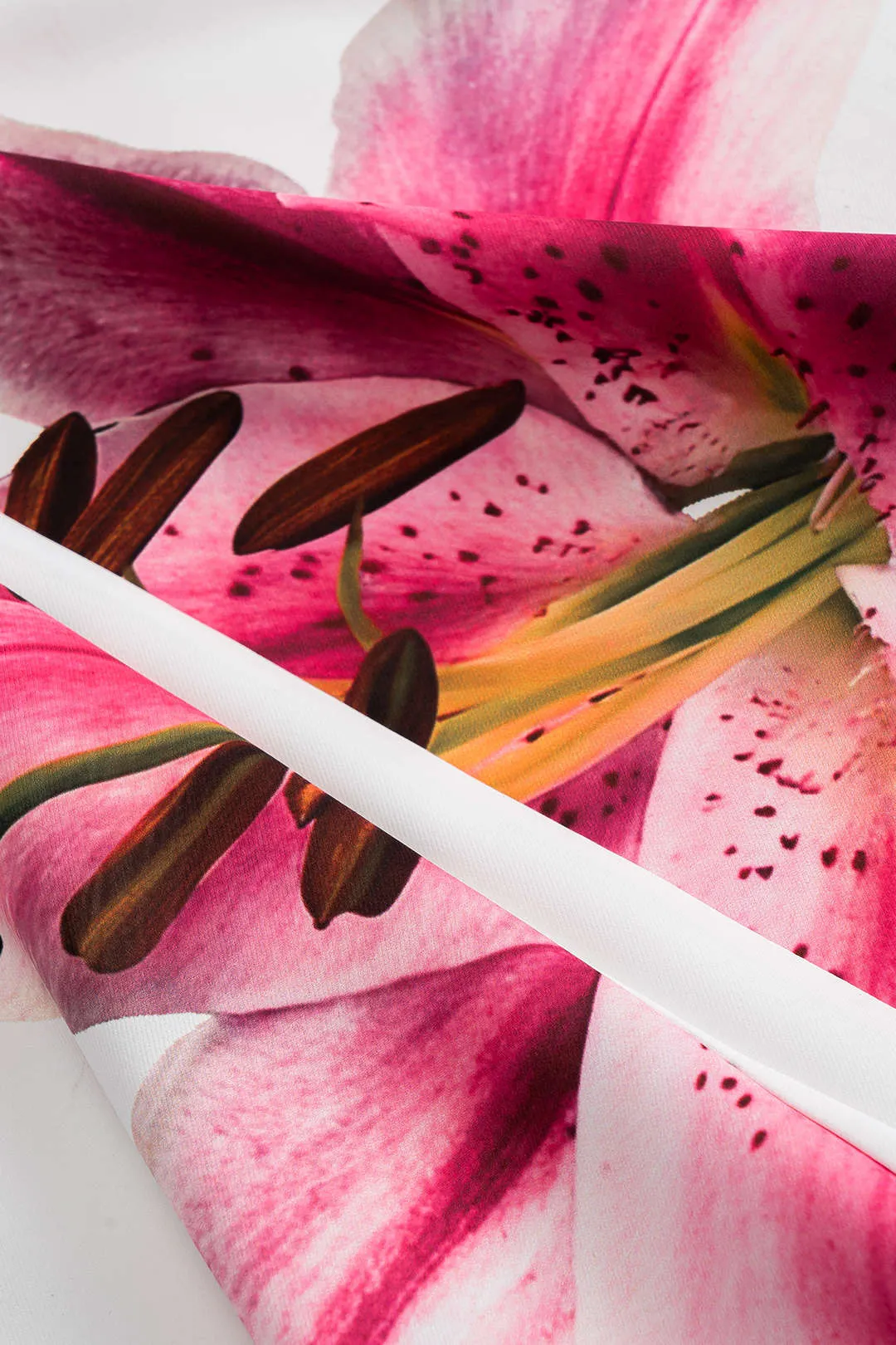 Blomsterprint brede benbukser sold by Micas product image thumbnail 4