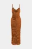 Mesh Ruched Slip ærmeløs Midi -kjole sold by Micas