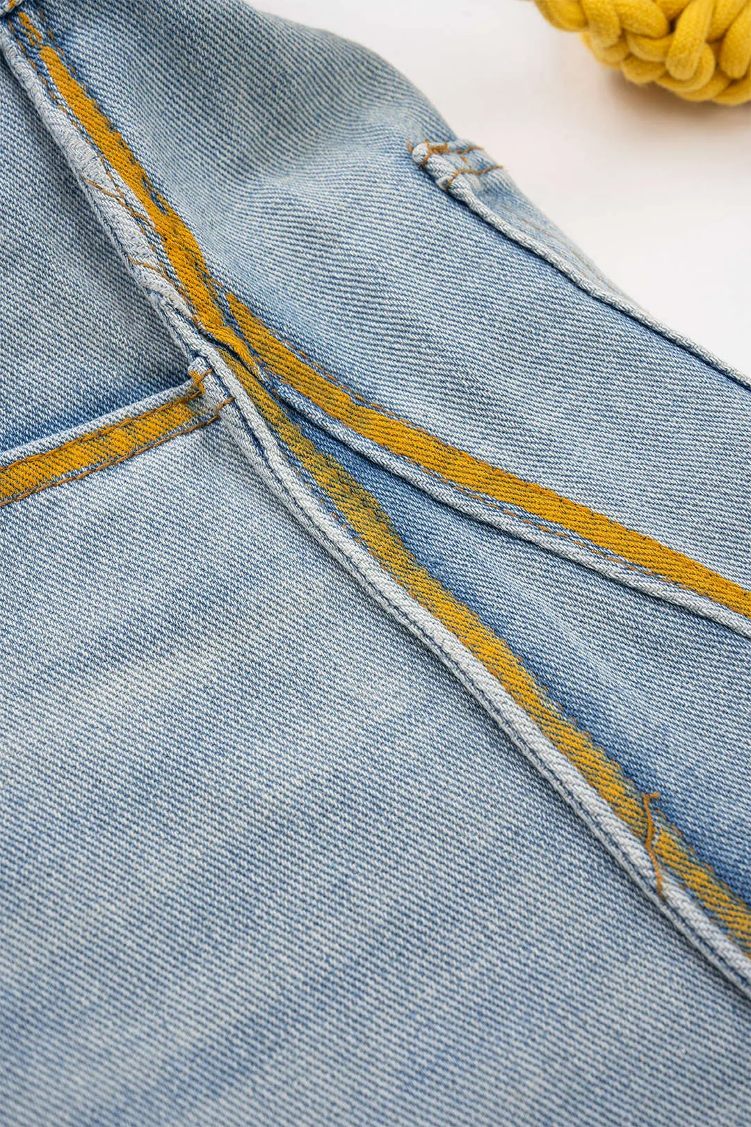 Denim høj talje bælte brede benshorts sold by Micas product image thumbnail 3