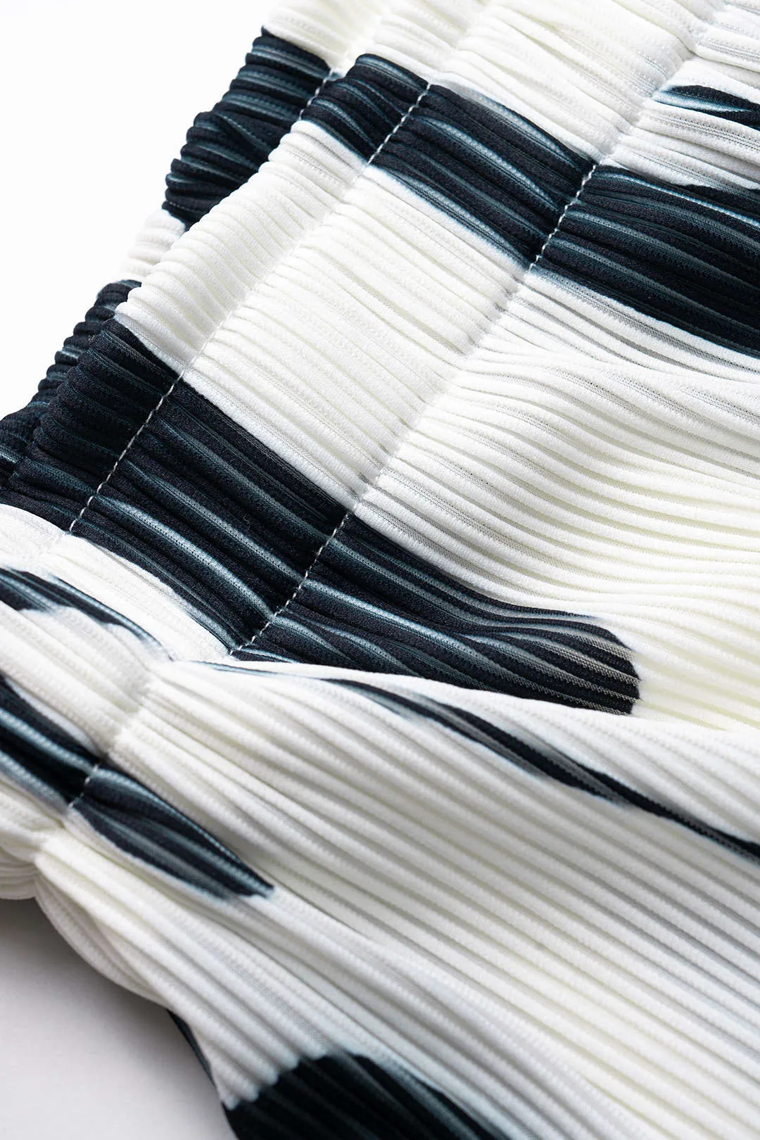 Kontrast Stripe Print Cowl Neck Halter tank top og brede benbukser sæt sold by Micas product image thumbnail 4