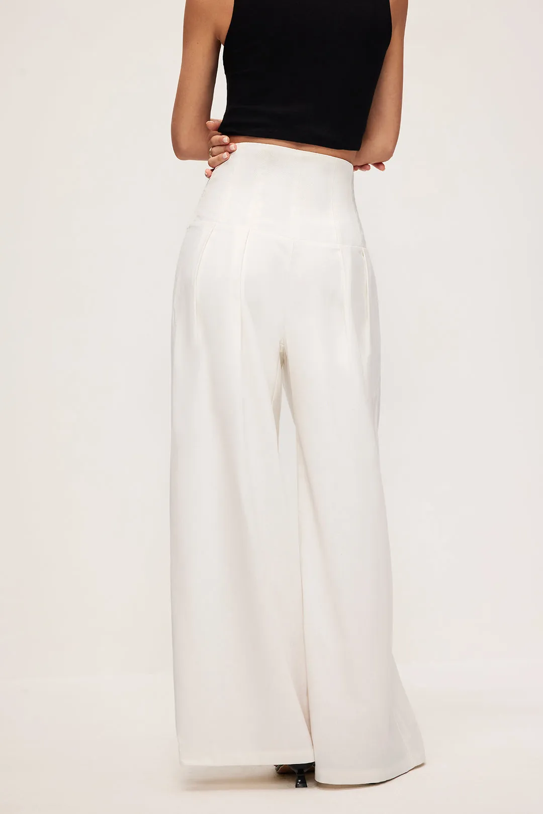 Linen Pleated Trousers sold by Micas product image thumbnail 4