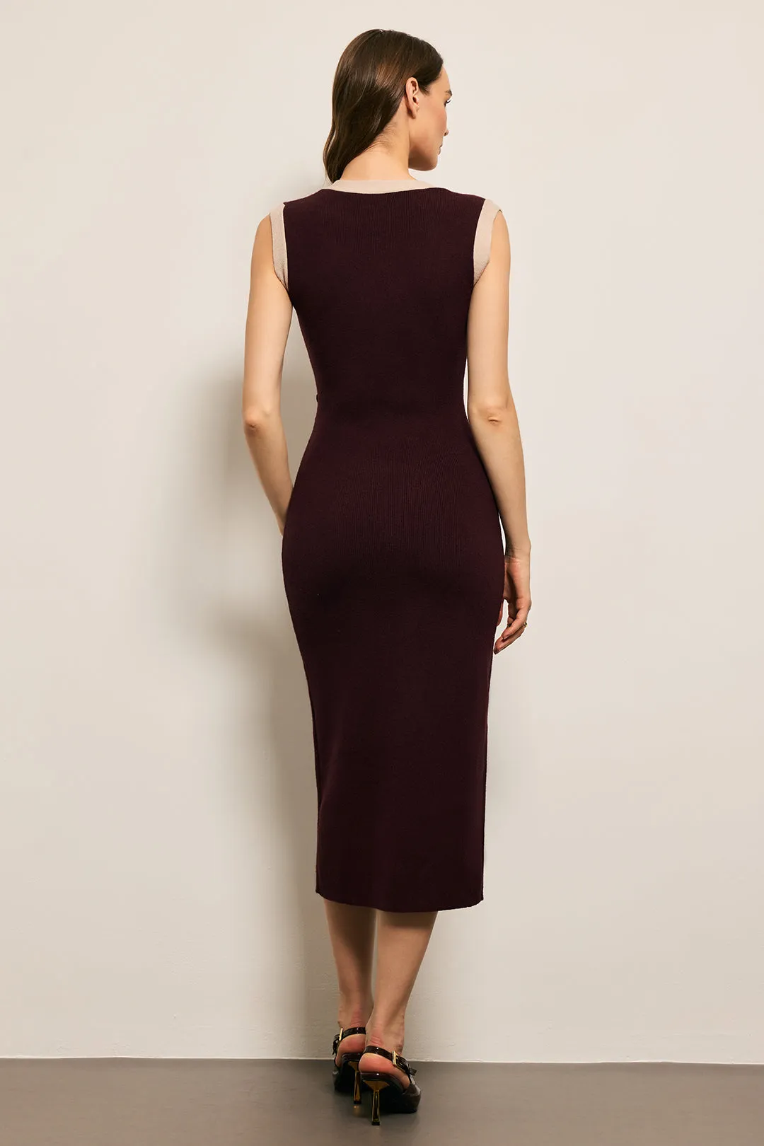 Knit Tie Front V-Neck Sleeveless Dress sold by Micas product image thumbnail 3