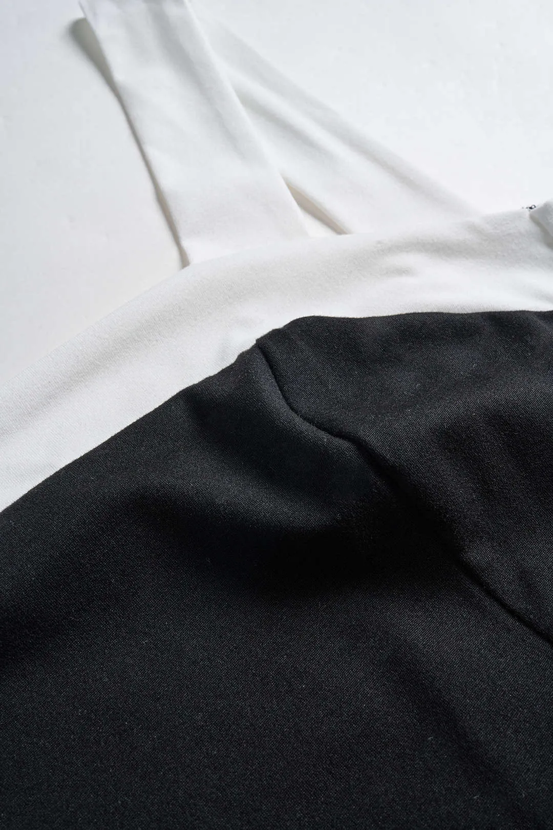 Contrast Patchwork Sleeveless Jumpsuit sold by Micas product image thumbnail 3