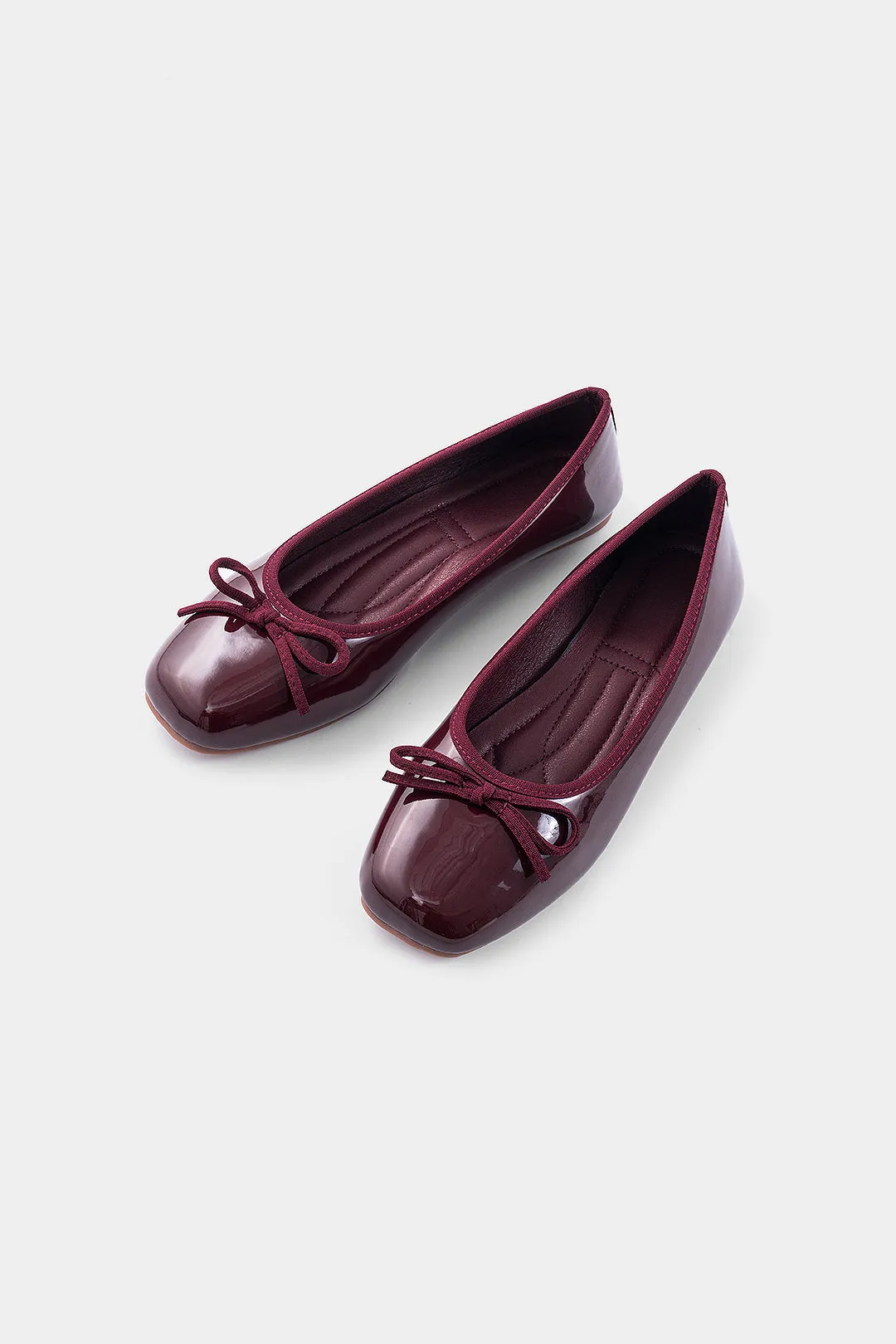Faux Leather Ribbon Butterfly Square Toe Flats sold by Micas