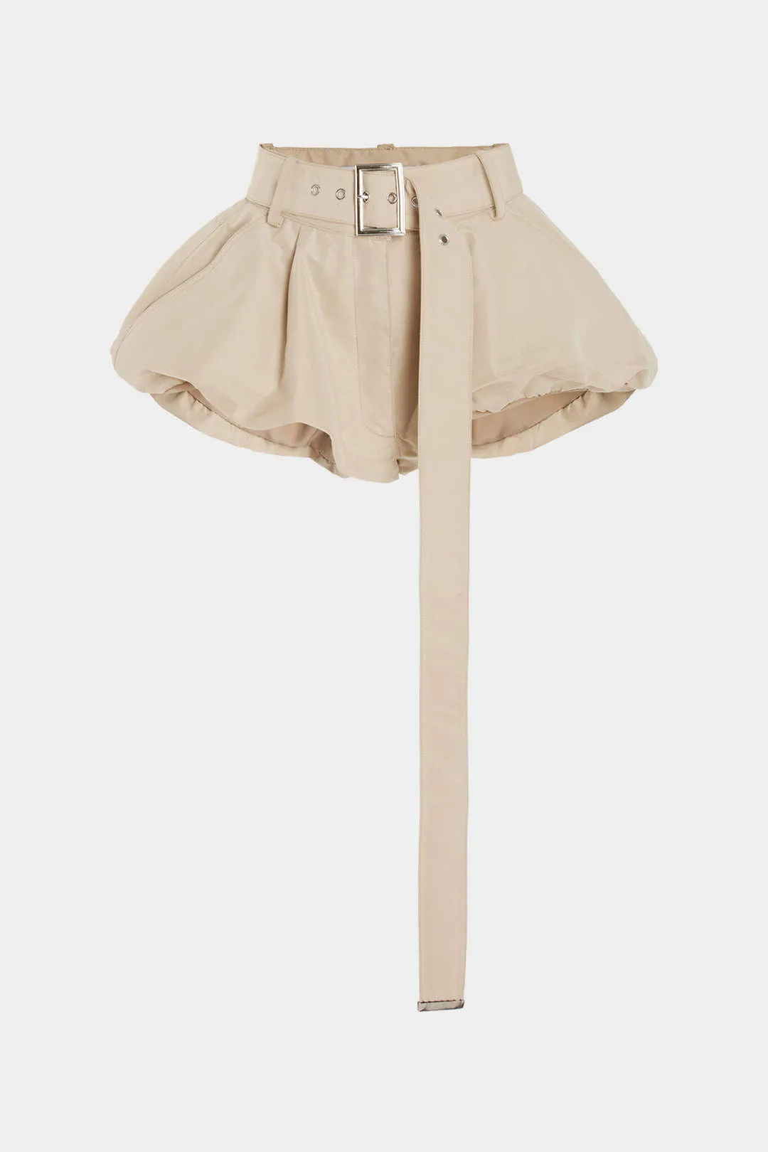 Solid bæltet shorts sold by Micas