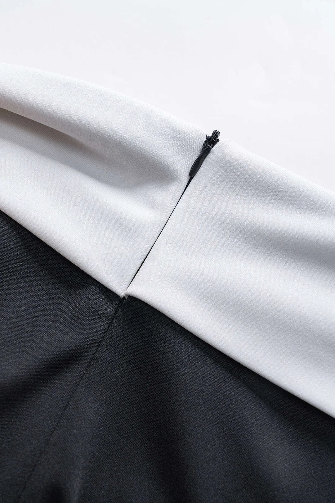 Contrast Off Shoulder Bow Jumpsuit sold by Micas product image thumbnail 5